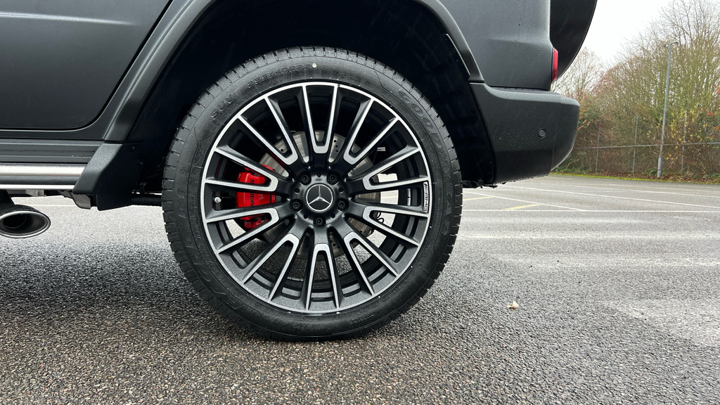 Mercedes-Benz G Class G450d Amg Line Premium Plus Black #25