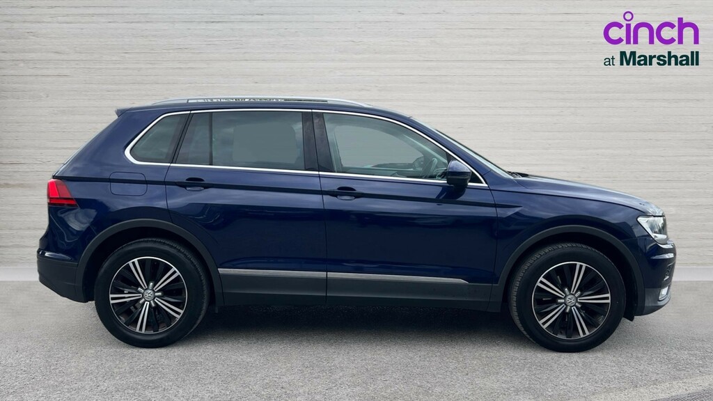 Volkswagen Tiguan Tiguan 2.0 Tdi 150 4Motion Se Nav Dsg RY66OPJ Blue #2