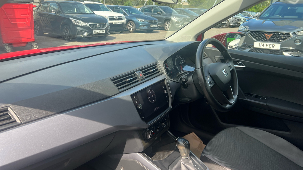 Seat Arona Arona 1.0 Tsi 115 Se Technology Ez Dsg NA20HXB Red #2