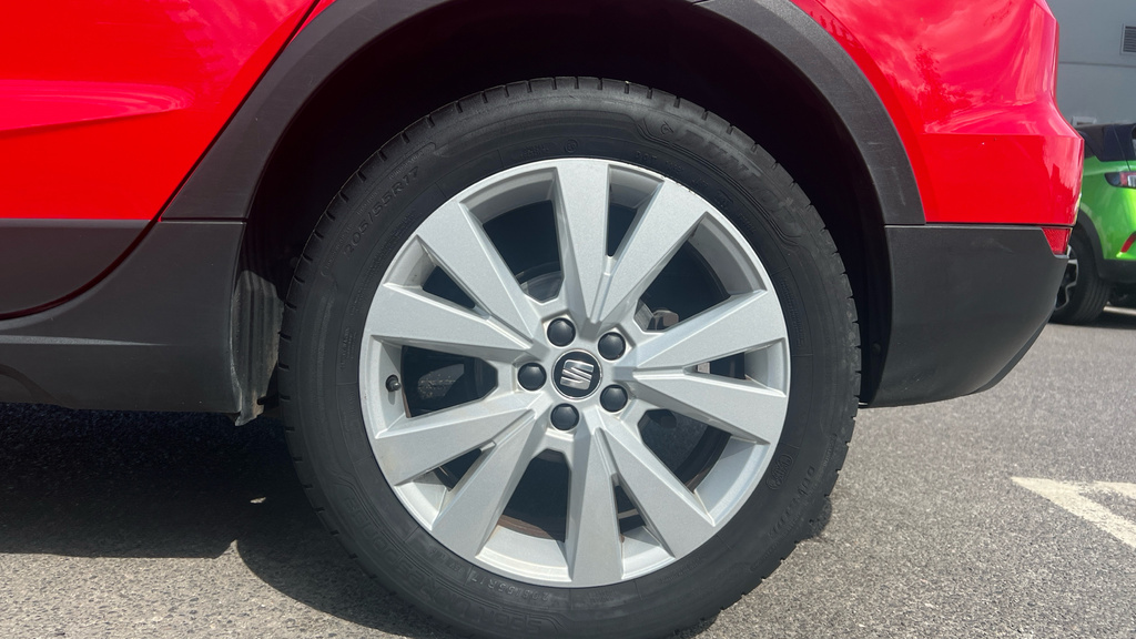 Seat Arona Arona 1.0 Tsi 115 Se Technology Ez Dsg NA20HXB Red #5