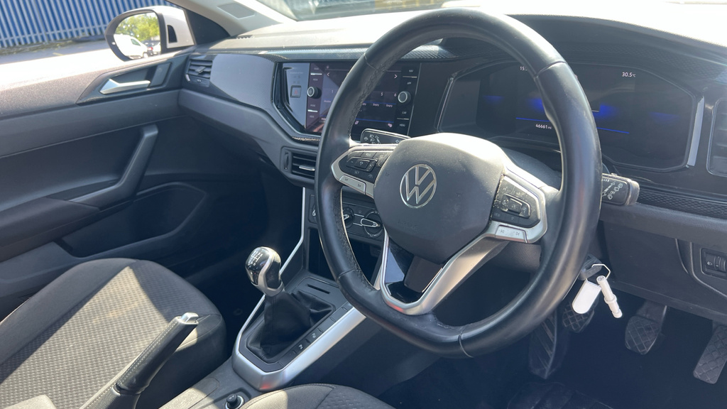 Volkswagen Taigo Taigo 1.0 Tsi 110 Life YT23ETO White #6