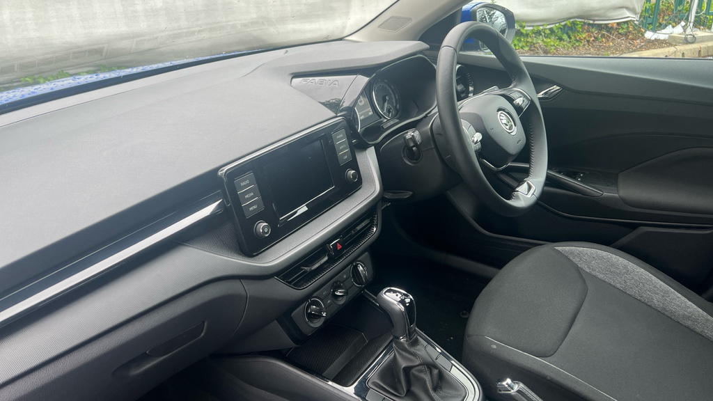 Skoda Fabia Fabia 1.0 Tsi 110 Se Comfort Dsg Blue #2
