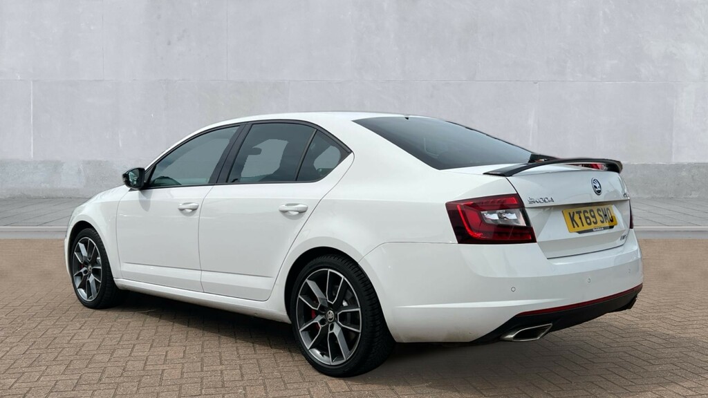 Skoda Octavia Octavia 2.0 Tsi Vrs Dsg White #3
