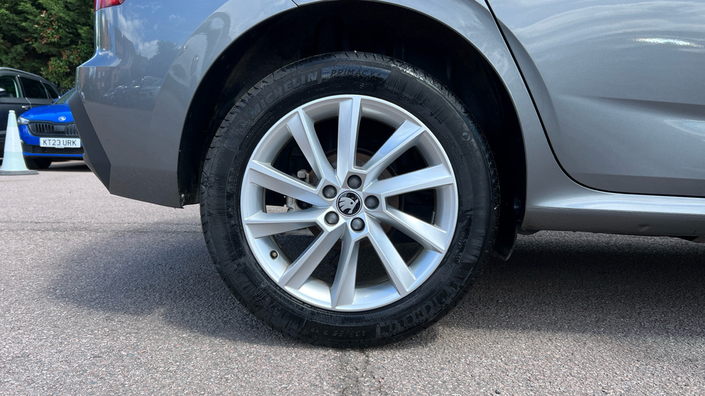 Skoda Kamiq Kamiq 1.0 Tsi 95 Se Edition GK75KNZ Grey #5