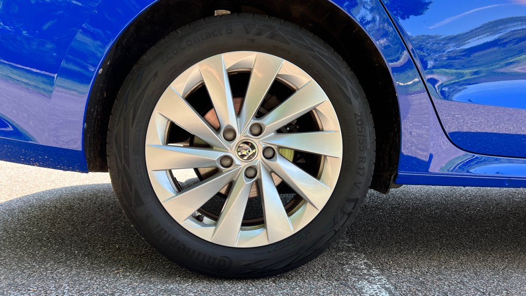 Skoda Octavia Octavia 1.5 Tsi Se Technology Blue #5