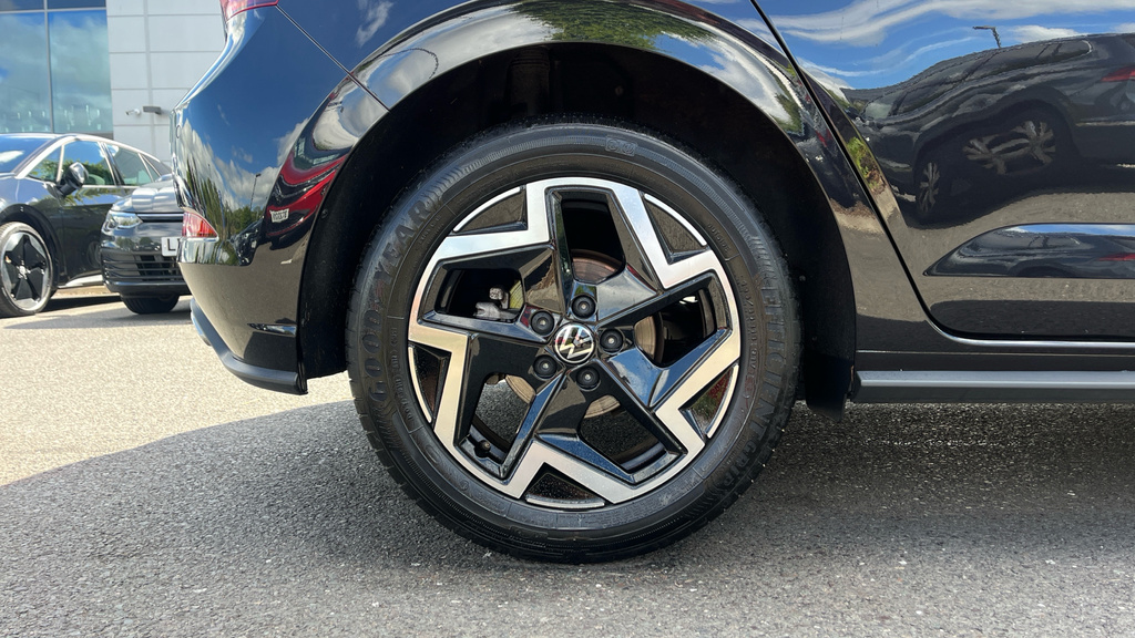 Volkswagen Polo Polo 1.0 Tsi 115 R-line Dsg DE75HUV Black #5