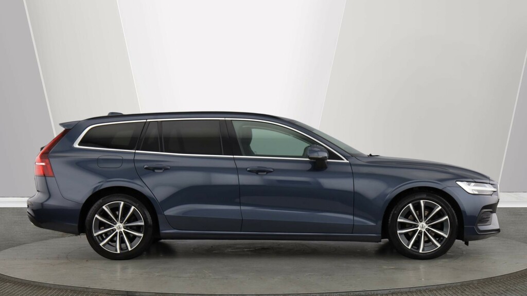 Volvo V60 V60 2.0 B4p Momentum 7 Speed Blue #2