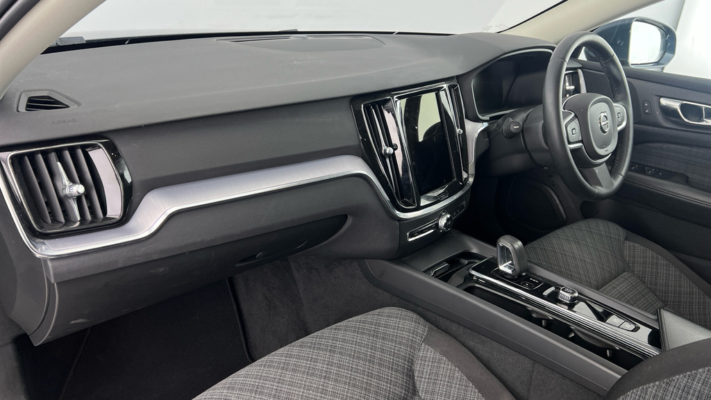 Volvo V60 V60 2.0 B4p Momentum 7 Speed Blue #6