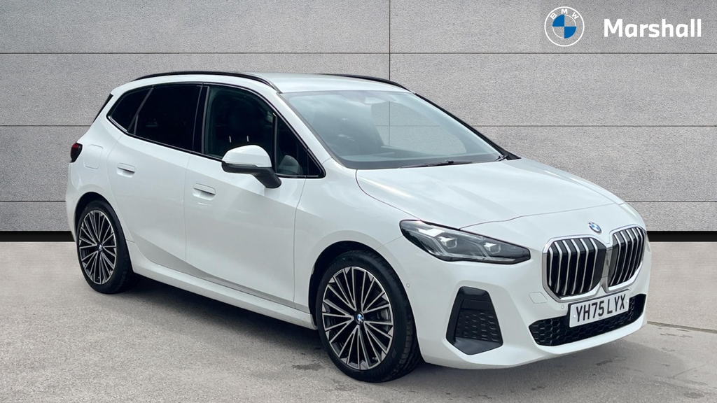 BMW 2 Series 2 Series 220I Mht M Sport Dct YH75LYX White