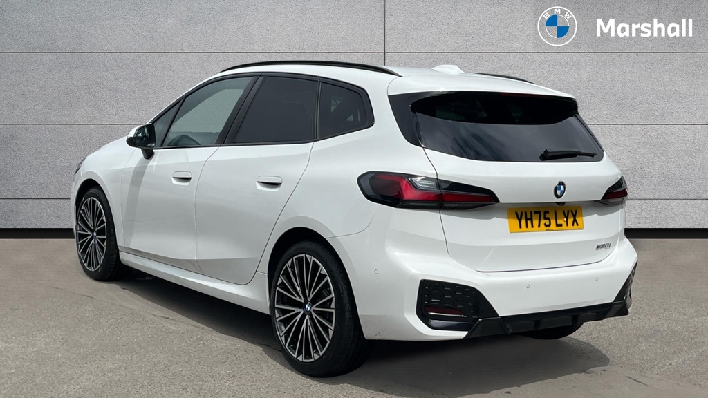 BMW 2 Series 2 Series 220I Mht M Sport Dct YH75LYX White #2