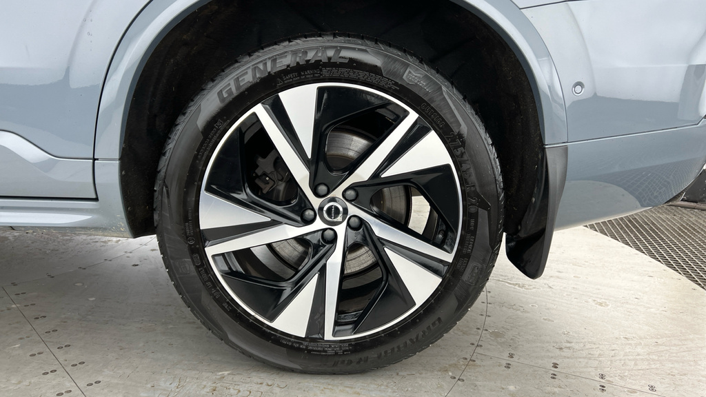 Volvo XC90 Xc90 2.0 B5d 235 Plus Dark Awd Geartronic YY23KNN Grey #4