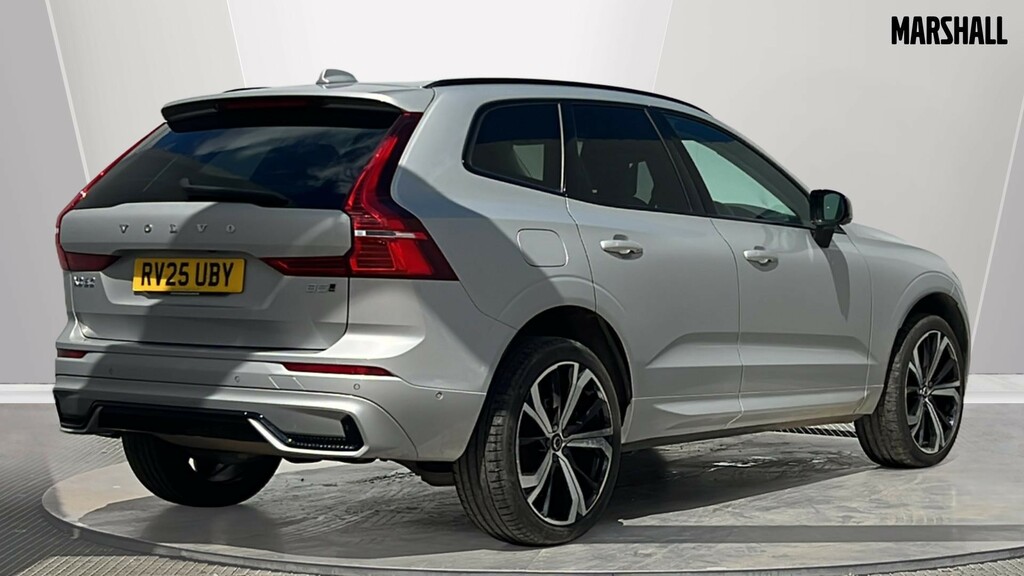 Volvo XC60 Xc60 2.0 B5p Ultra Dark Awd Geartronic RV25UBY Silver #2