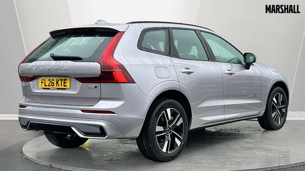 Volvo XC60 Volvo Xc60 Estate 2.0 B5p Plus Dark Awd Geartr FL26KTE Silver #2