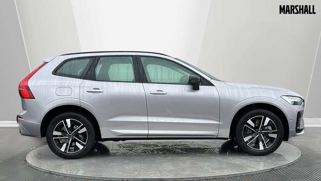Volvo XC60 Volvo Xc60 Estate 2.0 B5p Plus Dark Awd Geartr FL26KTE Silver #3