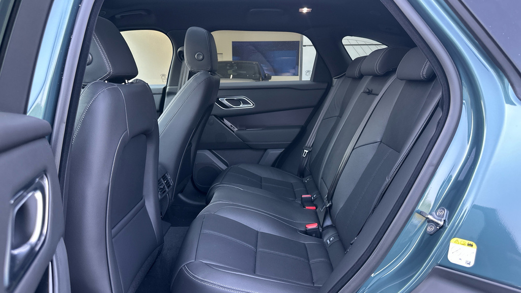 Land Rover Range Rover Velar Range Rover Velar 2.0 D200 Mhev Belgravia Edition Green #4