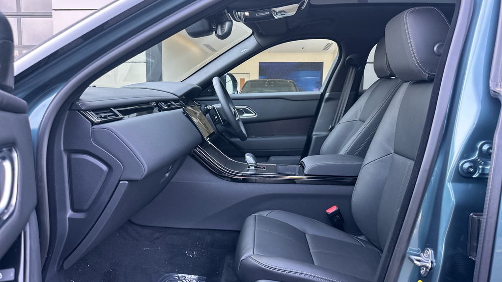 Land Rover Range Rover Velar Range Rover Velar 2.0 D200 Mhev Belgravia Edition Green #3