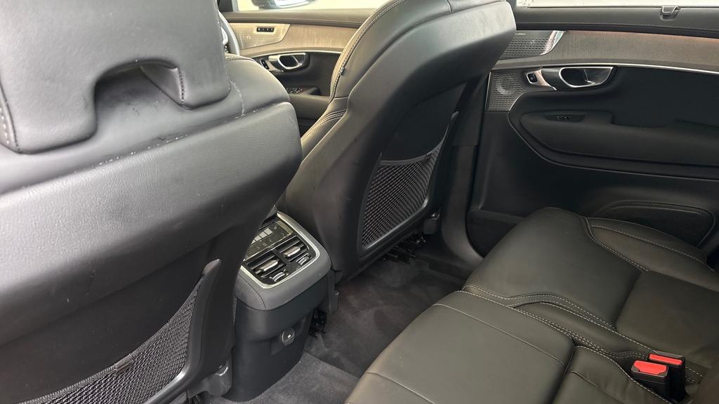 Volvo XC90 B5 P Awd Plus Dark Black #7