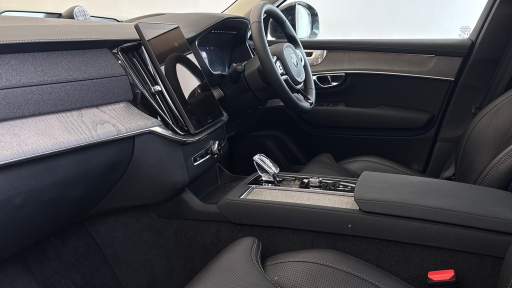 Volvo XC90 Xc90 2.0 B5p Ultra Dark Awd Geartronic Black #6