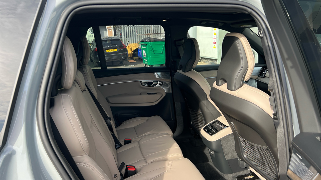 Volvo XC90 Volvo Xc90 Estate 2.0 B5p Ultra Dark Awd Geart FL26KTJ Grey #6