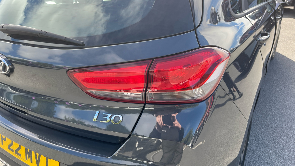 Hyundai I30 Hatchback Red #36