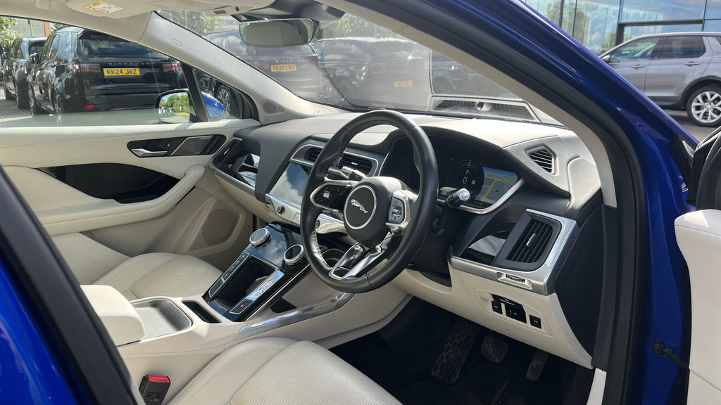 Jaguar I-Pace Hse Grey #23