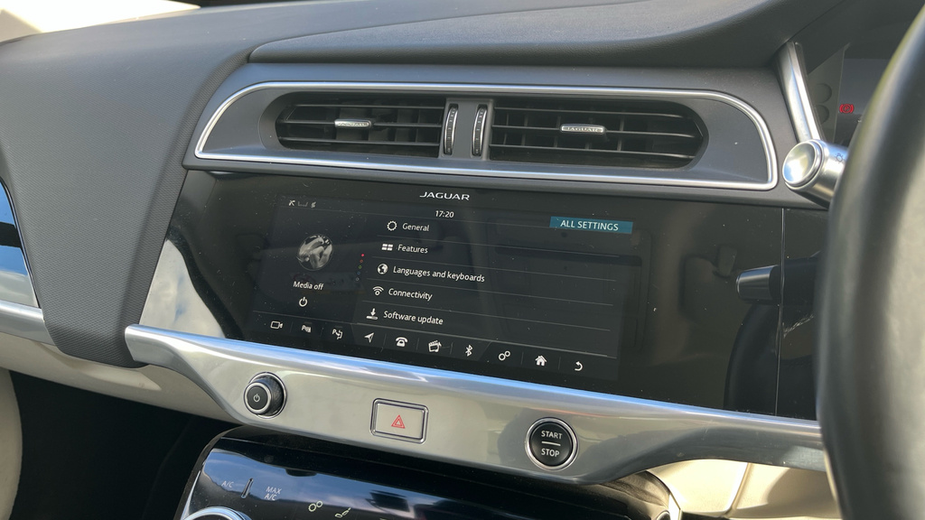 Jaguar I-Pace Hse Grey #29