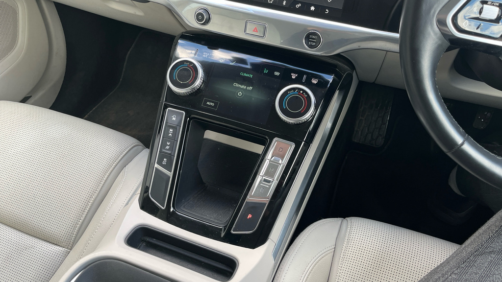 Jaguar I-Pace Hse Grey #13