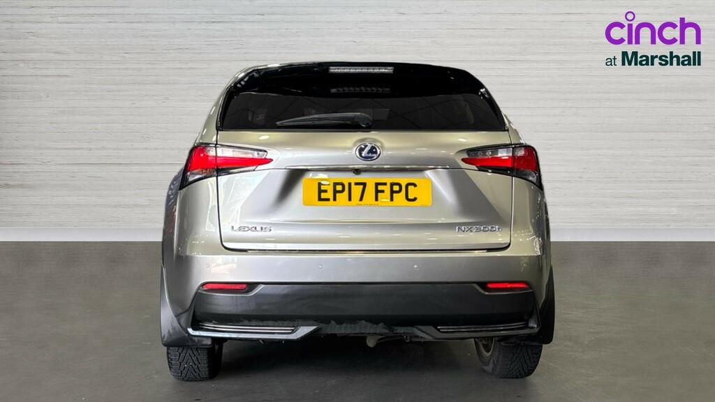 Lexus NX Nx 300H 2.5 Luxury Cvt EP17FPC Silver #4