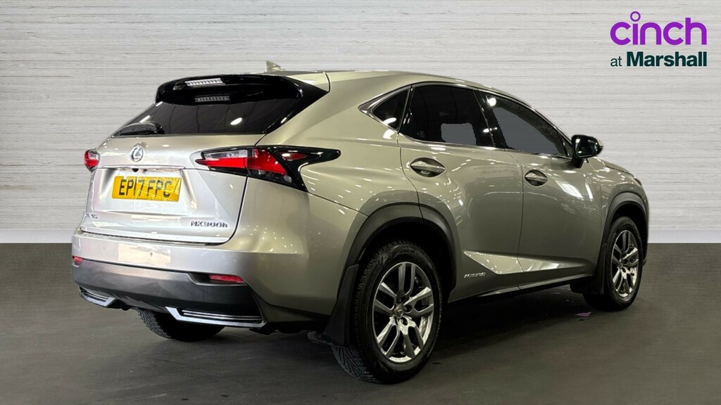 Lexus NX Nx 300H 2.5 Luxury Cvt EP17FPC Silver #3