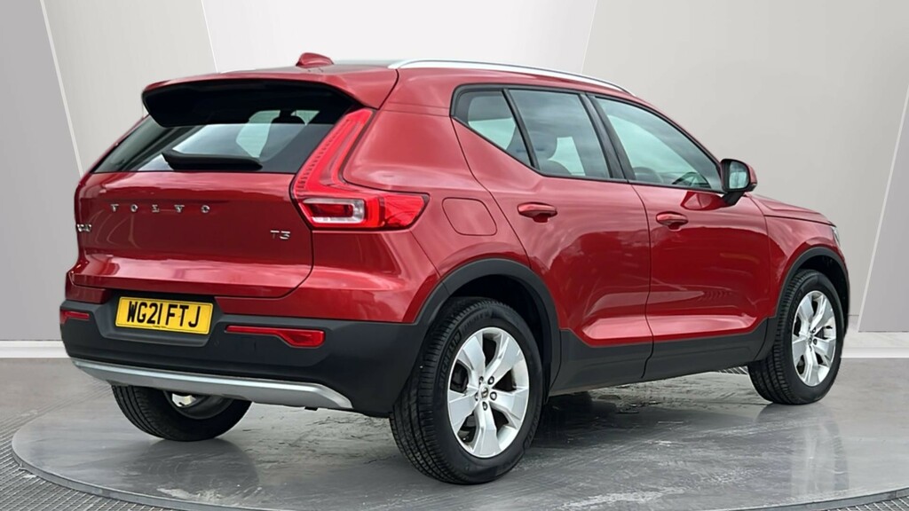 Volvo XC40 Xc40 1.5 T3 163 Momentum Geartronic WG21FTJ Red #2