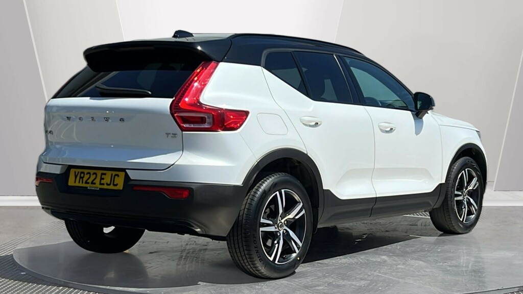 Volvo XC40 Xc40 1.5 T3 163 R Design YR22EJC White #2