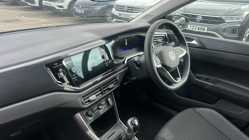 Volkswagen Polo Polo Match 1.0 Tsi 95 Ps 5-Speed Black #2