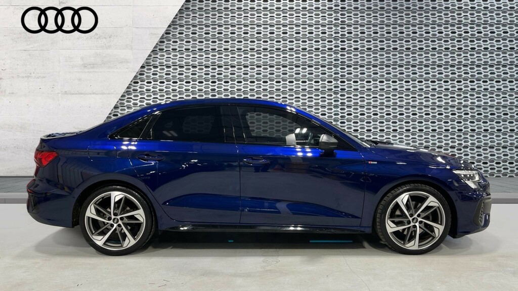 Audi A3 Sport Black #4