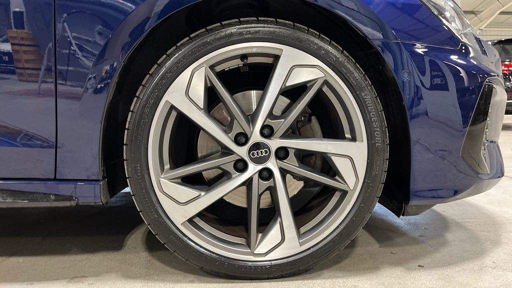 Audi A3 Sport Black #5