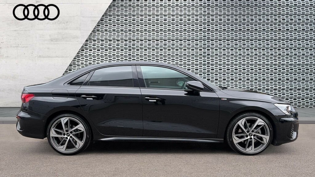 Audi A3 A3 35 Tdi Black Edition S Tronic OV73JPX Black #4