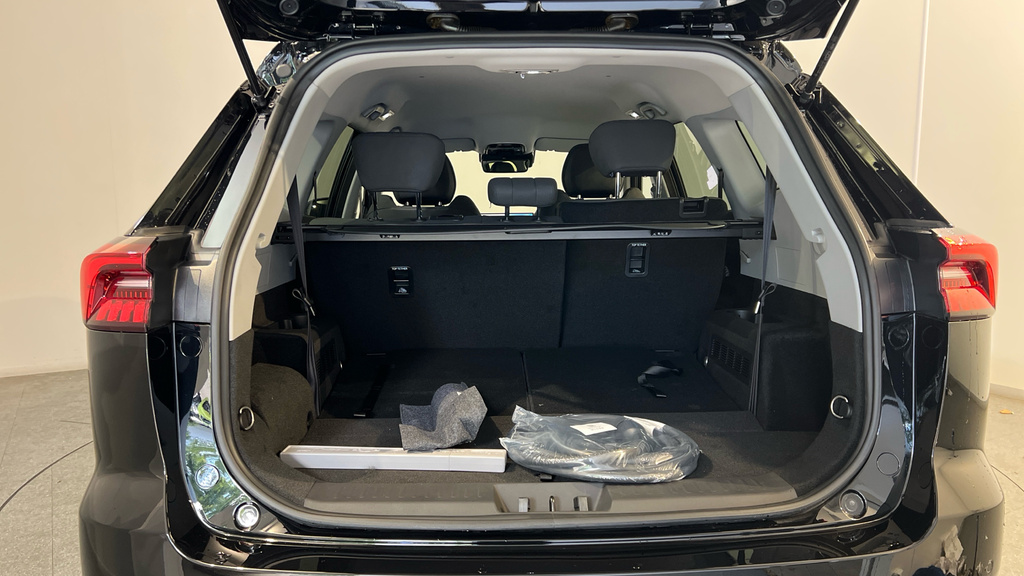 Chery Tiggo 8 1.5T Phev Summit Dht White #15