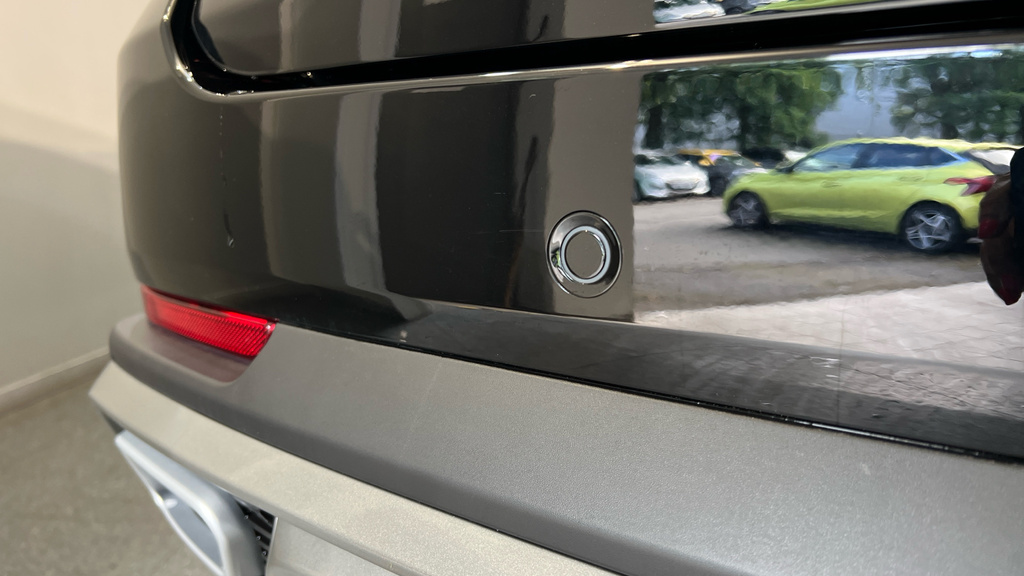 Chery Tiggo 8 1.5T Phev Summit Dht White #39