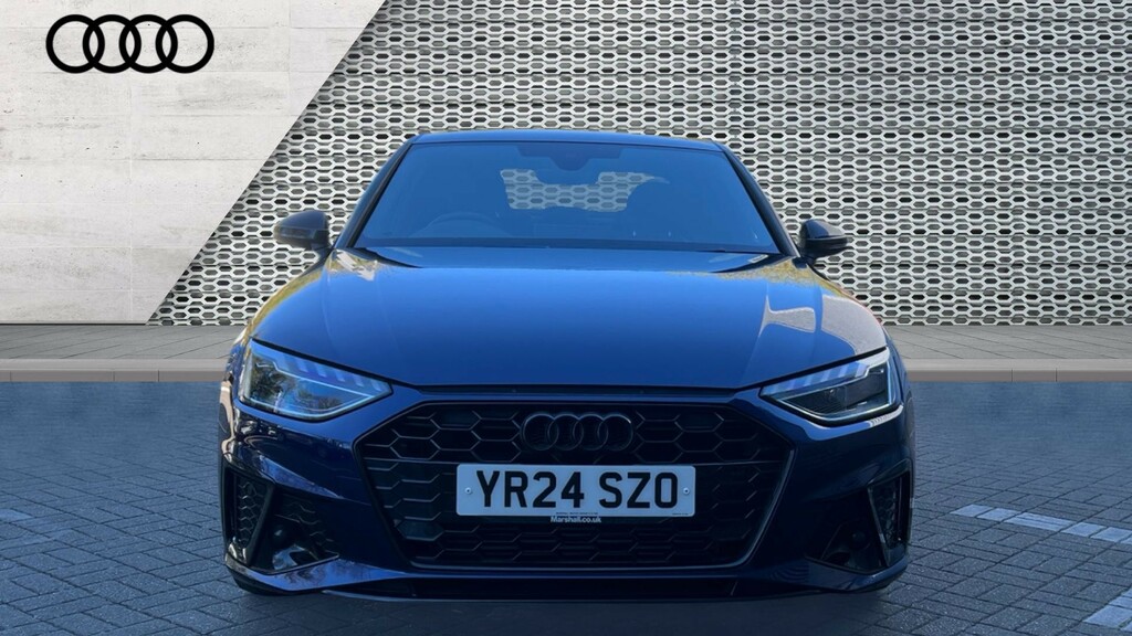 Audi A4 Saloon White #10