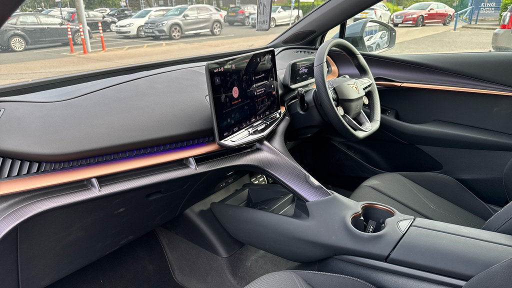 Cupra Tavascan Tavascan 210Kw V1 77Kwh White #2