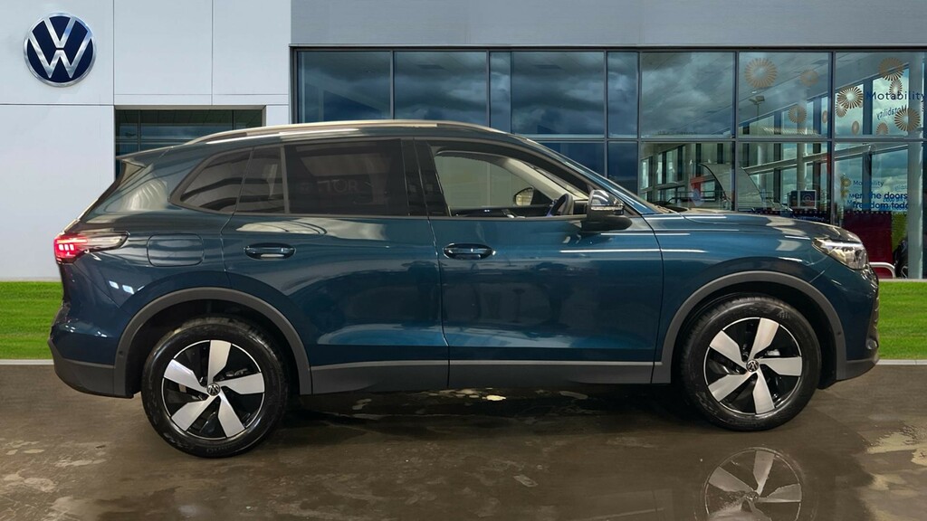 Volkswagen Tiguan Tiguan Match 1.5 Etsi 150 Ps 7-Speed Dsg GV26JZK Blue #4