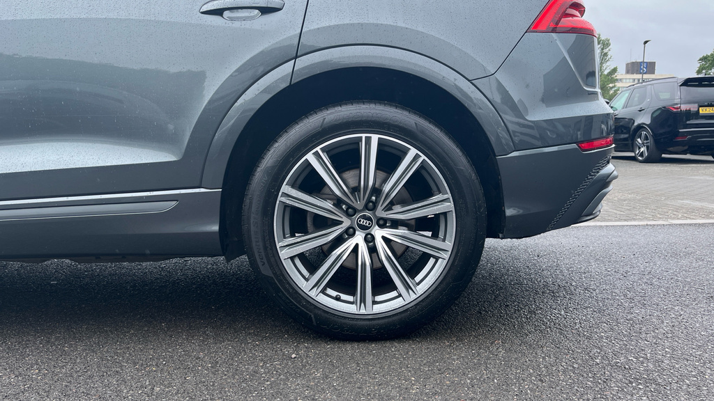 Audi Q8 50 Tdi Quattro Edition 1 Tiptronic Cs 2020 Grey #27