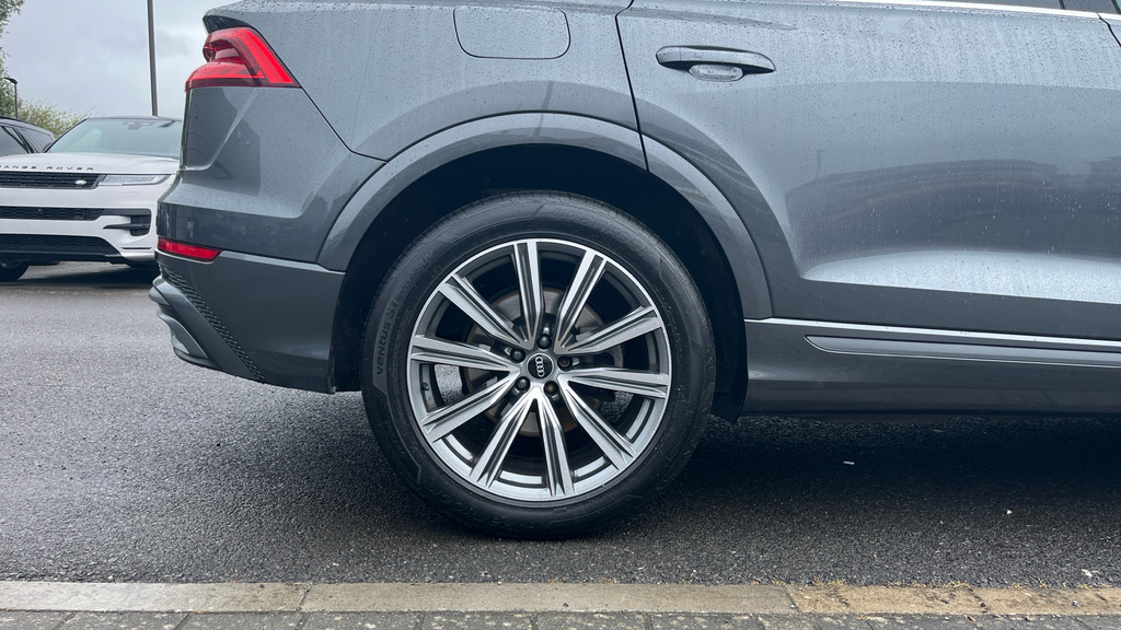 Audi Q8 50 Tdi Quattro Edition 1 Tiptronic Cs 2020 Grey #28