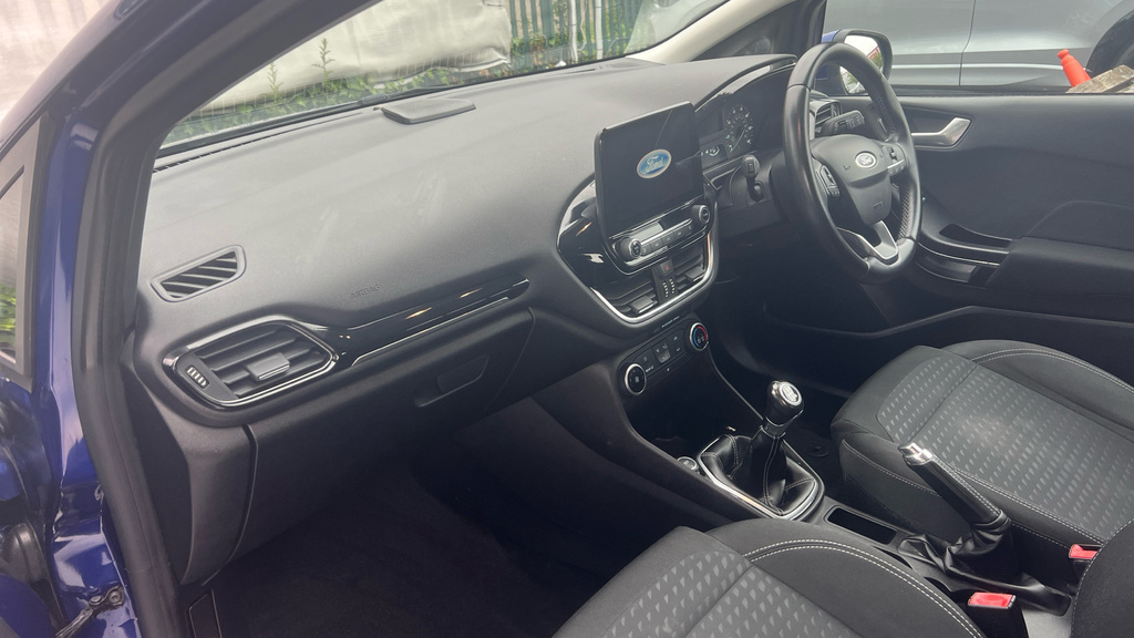 Ford Fiesta Beige #10