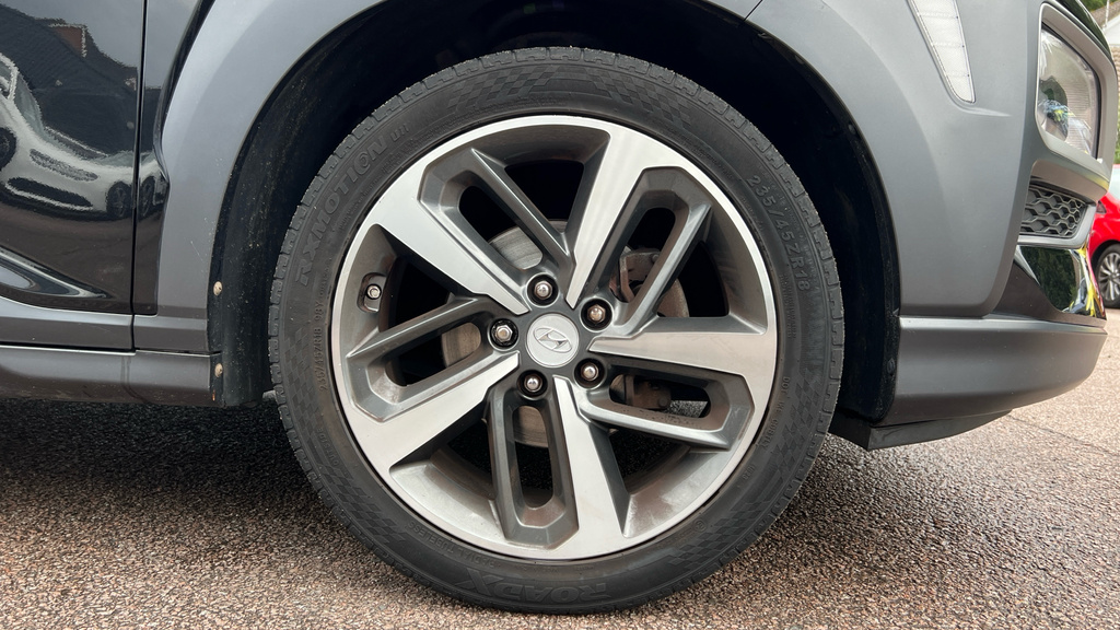 Hyundai Kona Premium Yellow #20