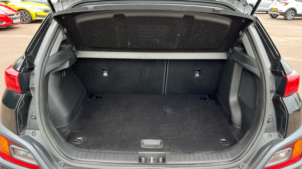 Hyundai Kona Premium Yellow #15