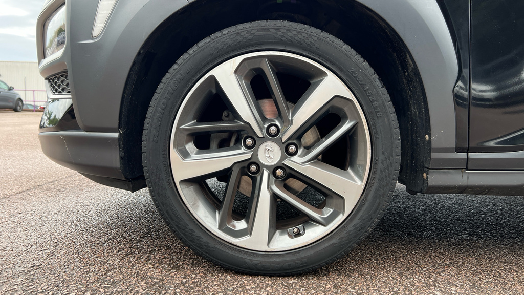 Hyundai Kona Premium Yellow #17