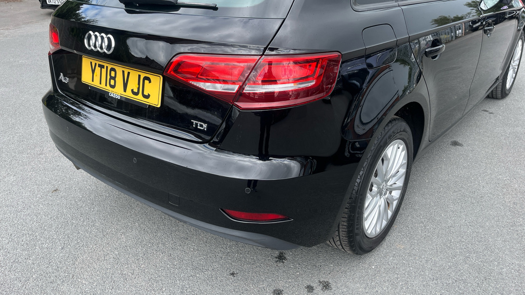 Audi A3 A3 Sportback Se Technik Tfsi Red #34