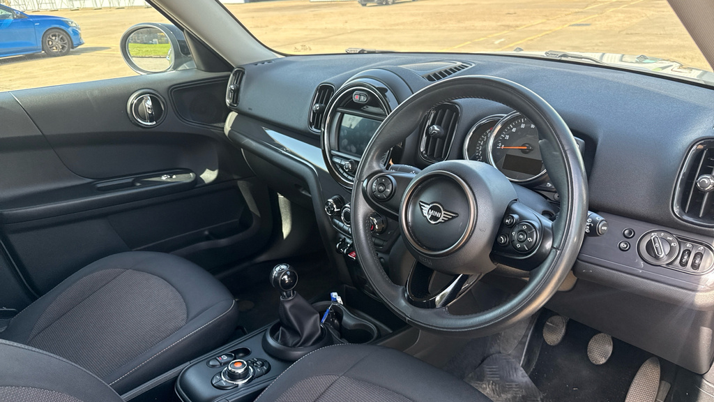 Mini Countryman Countryman 1.5 Cooper Classic NA20ORC Grey #6