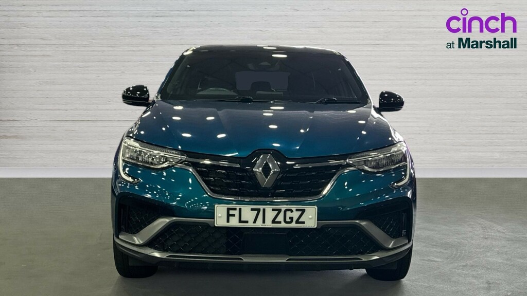 Renault Arkana Iconic Black #8