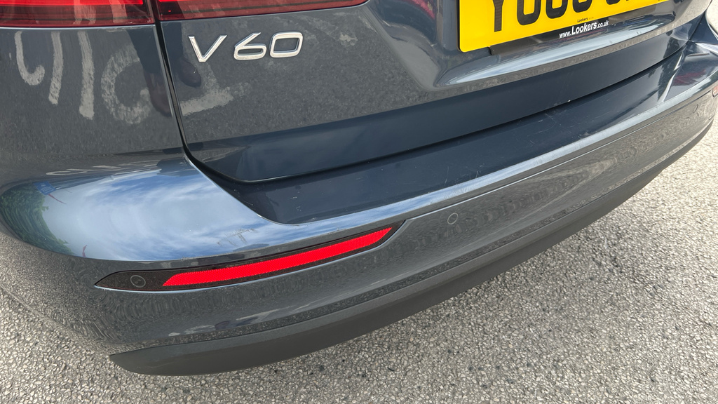 Volvo V60  Gold #21